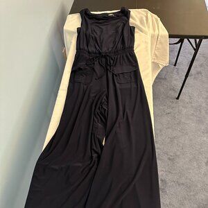 Vince Camuto navy wide leg jumpsuit